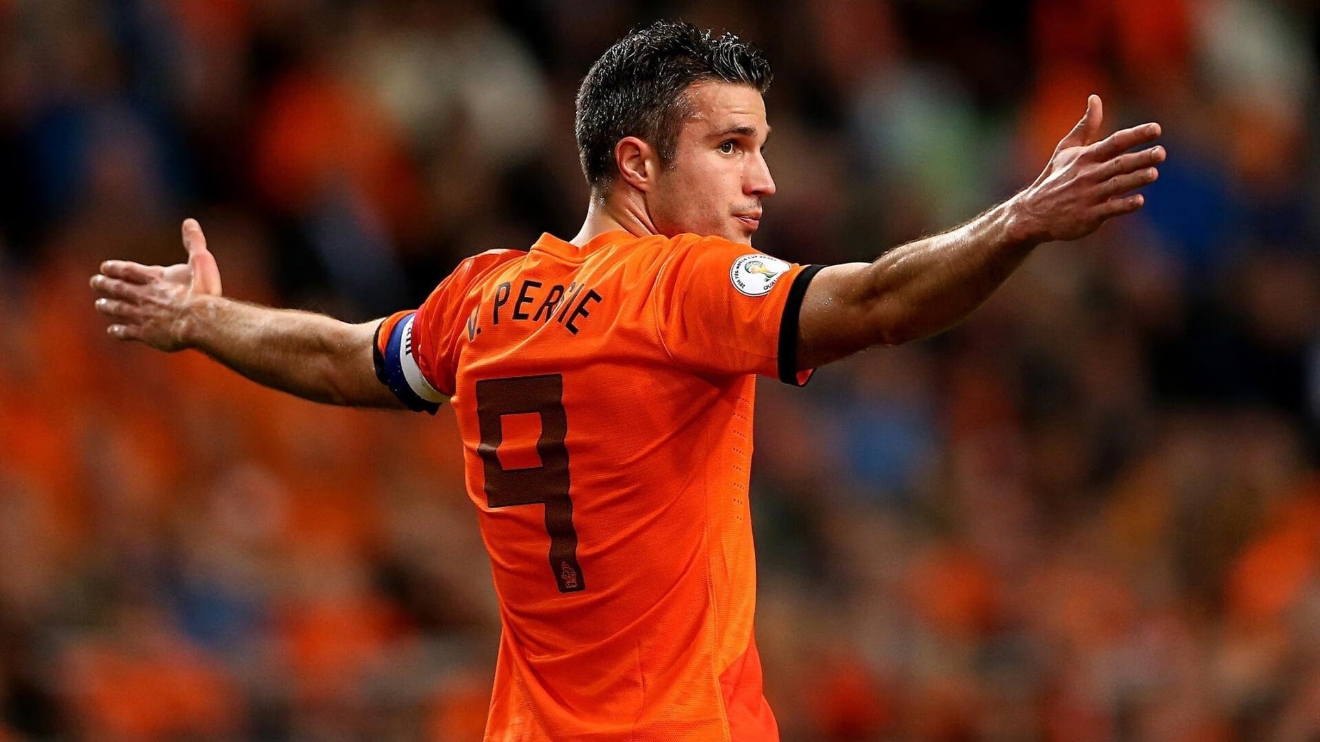 中国足球点评节目的深度与批评与建设性比例分析,评论中国足球经典评论